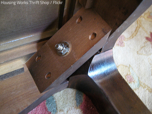 Make sure you know how to take apart a dining room table safely.